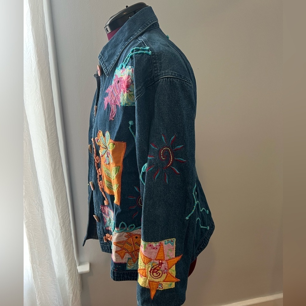 Life Style Denim Jacket Size Large - Picture 4 of 7